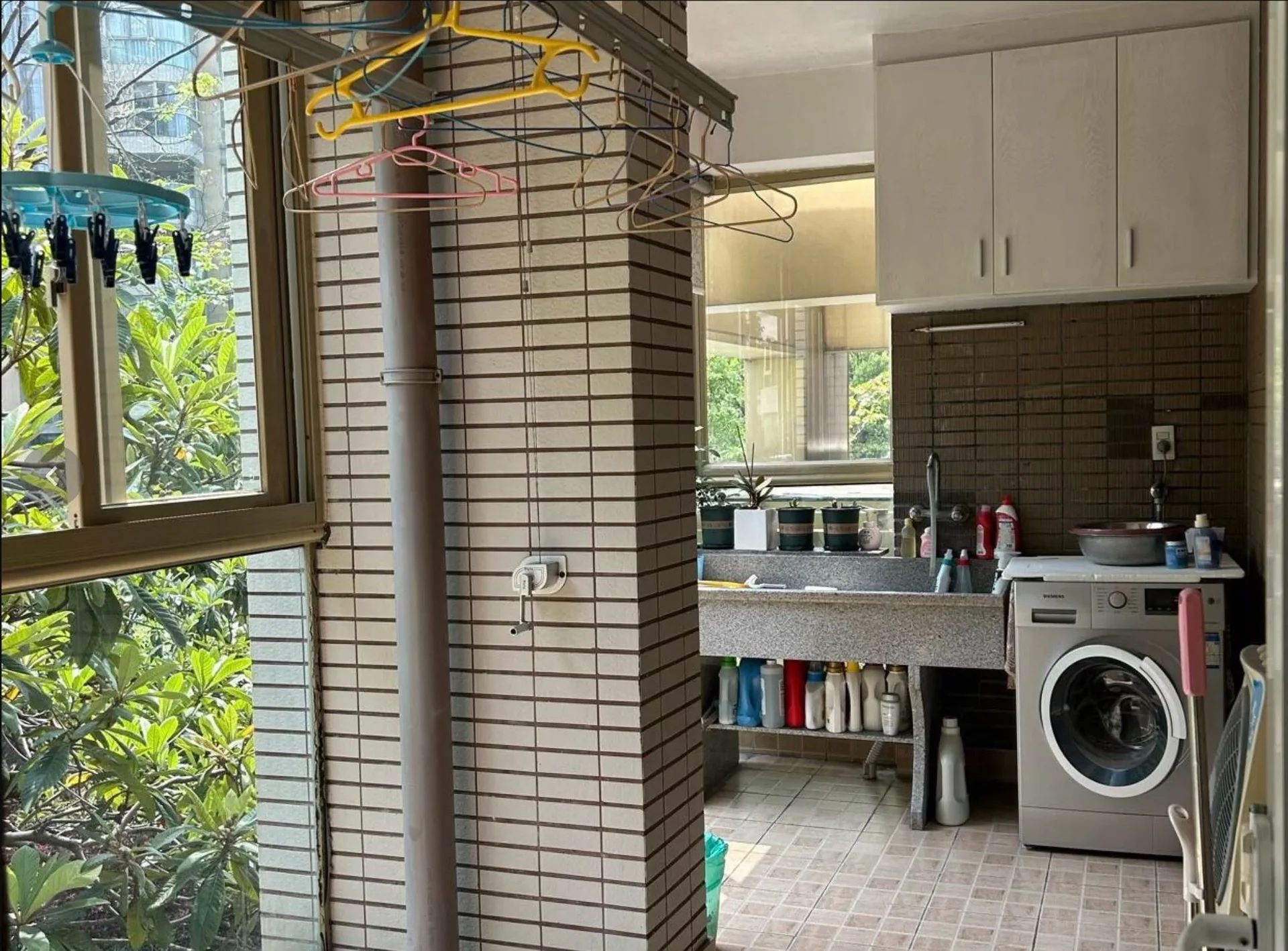 Property Photo 9